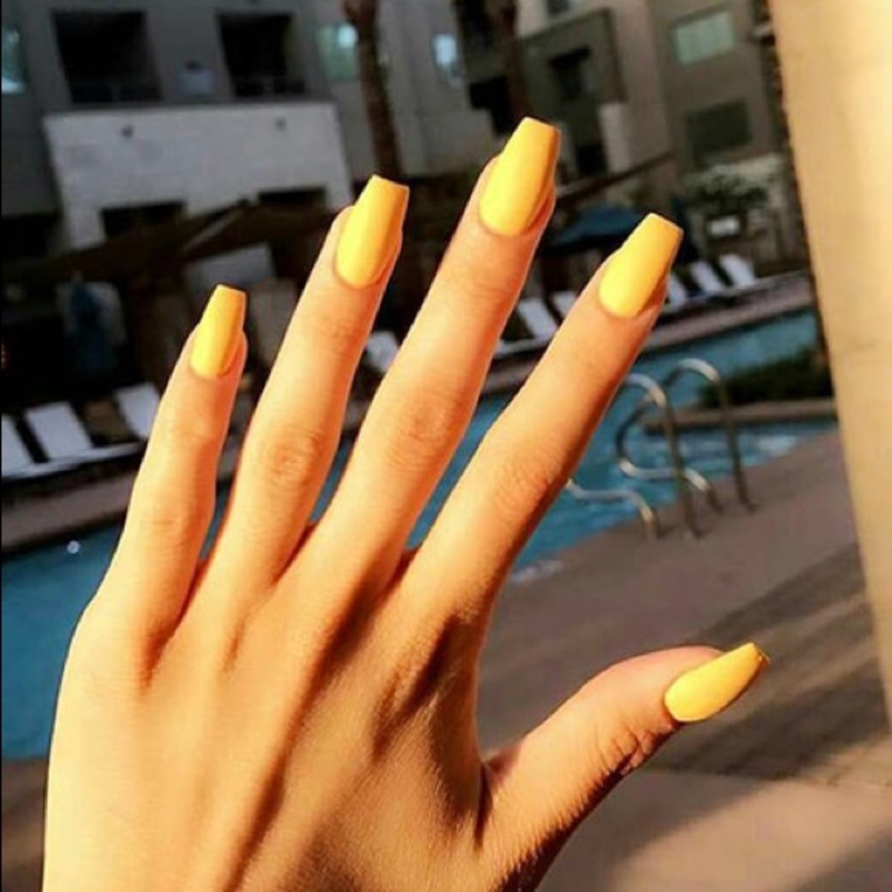 Meet your Posher, Ashley